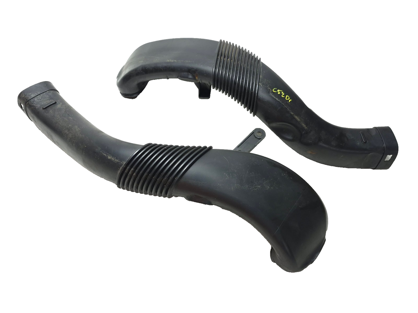 2008 BMW X6 N63 4.4l V8 Engine Air Intake Duct Pipe OEM