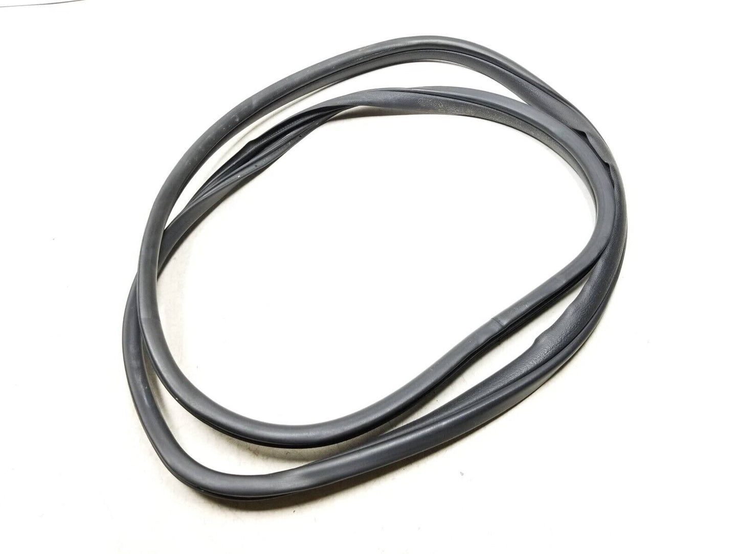 2004 - 2008 Acura Tl Front Door Weatherstrip Seal Passenger Side Right 2pcs OEM