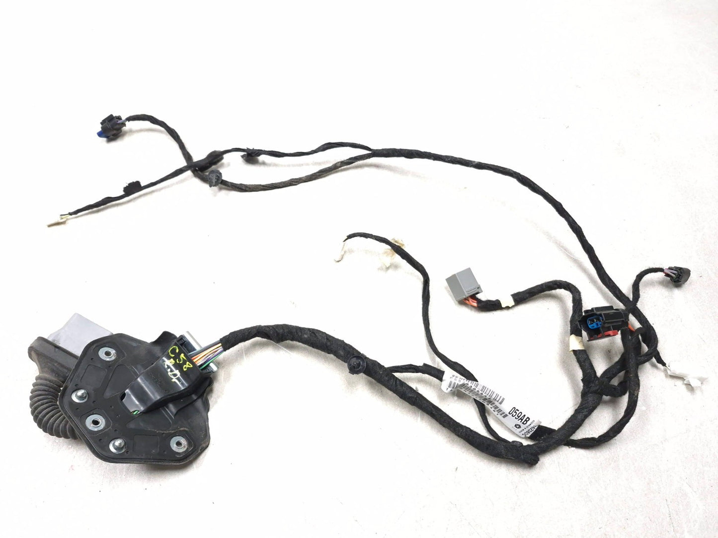 2018 Chrysler 300 Limited AWD Rear Driver Side Door Wiring Harness OEM