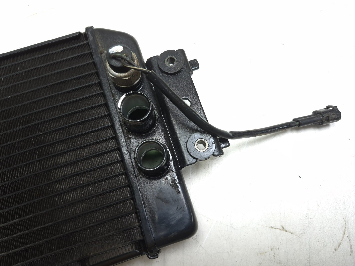 2004 Suzuki Intruder Volusia Vl800 Radiator OEM