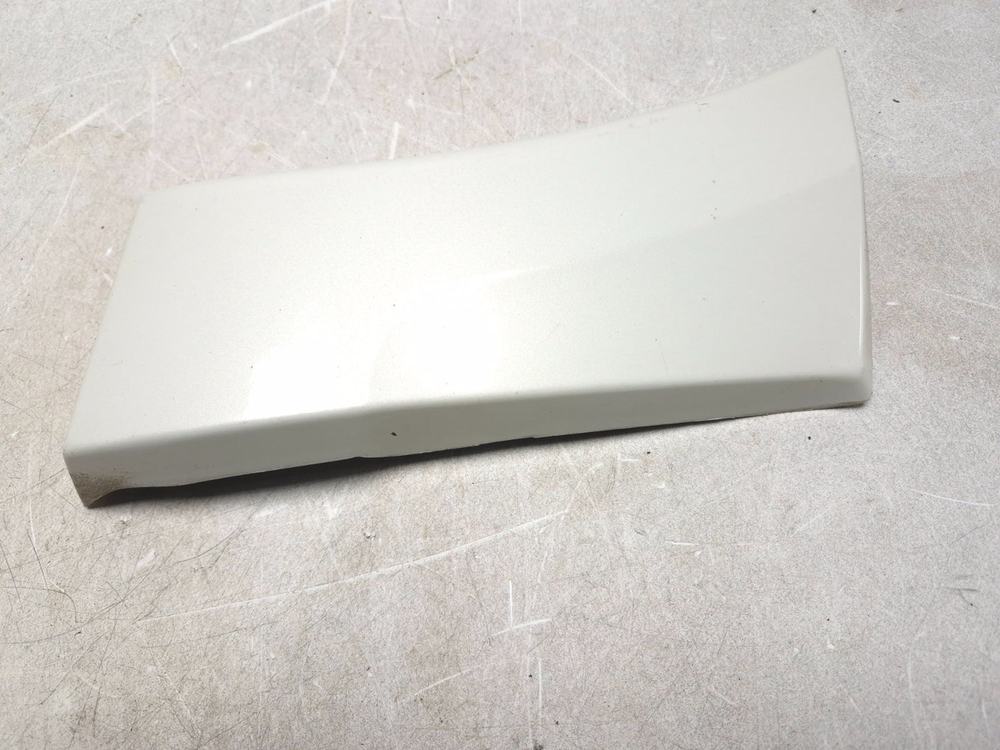 2008 Lincoln Navigator Rear Quarter Body Trim Molding Left & Right OEM