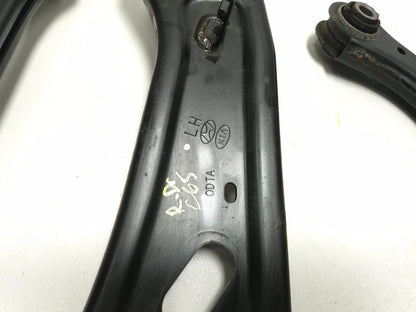 2019 Hyundai Kona Rear Control Arm Driver Side Left 4 Pcs OEM