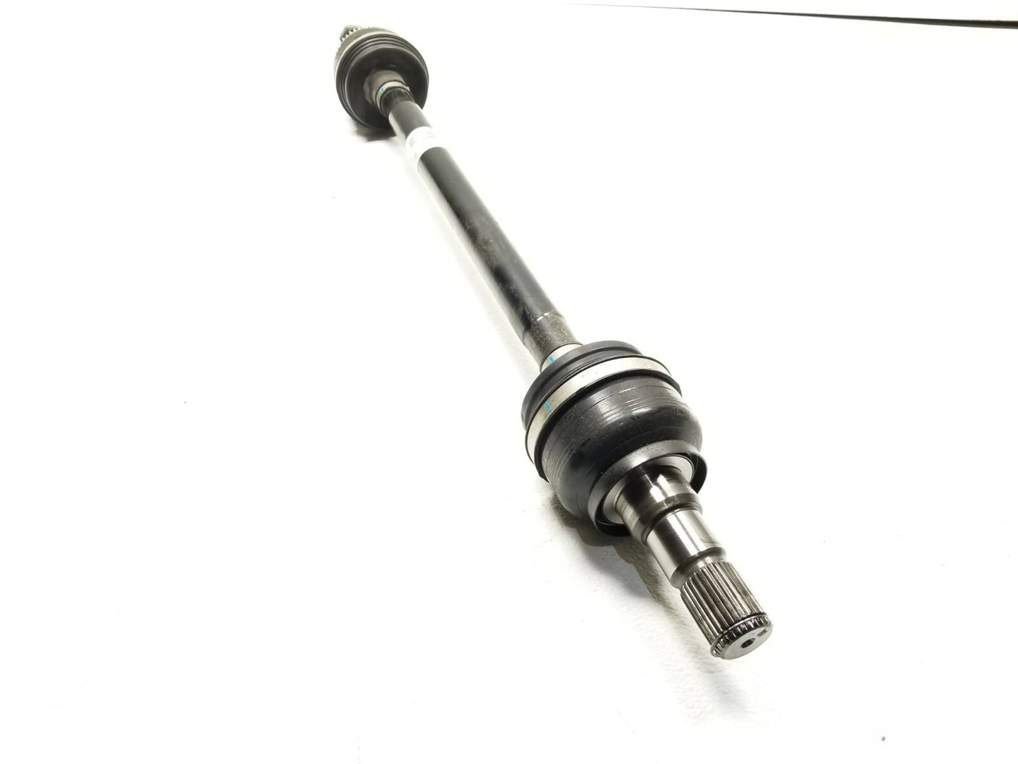 2022 Kia Stinger Axle Shaft Rear Passenger Side Right OEM