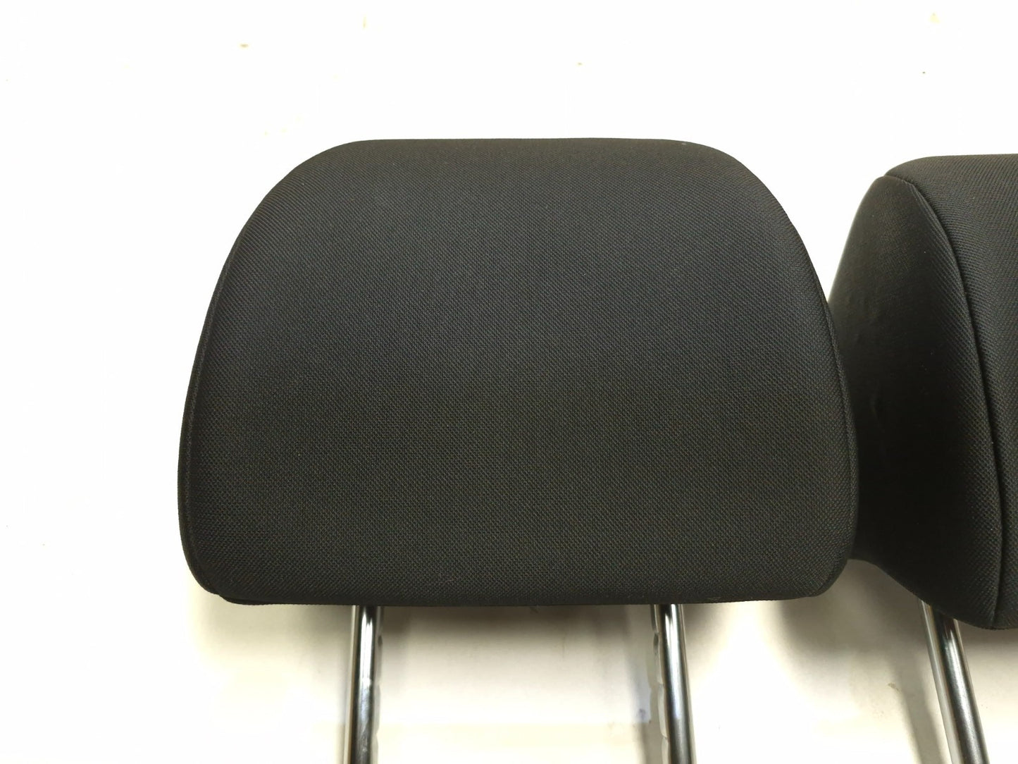 2019 Hyundai Kona Front Seat Headrest Left & Right Pair OEM