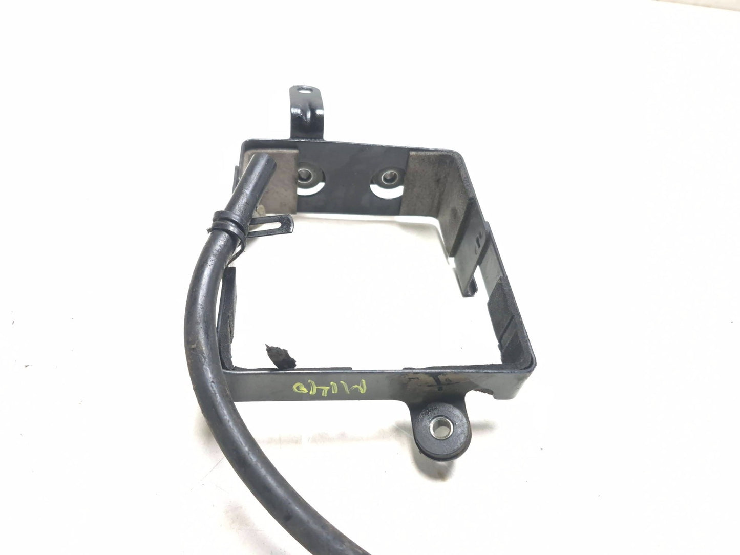 2006 Suzuki Gz250 Battery Tray Holder Bracket OEM