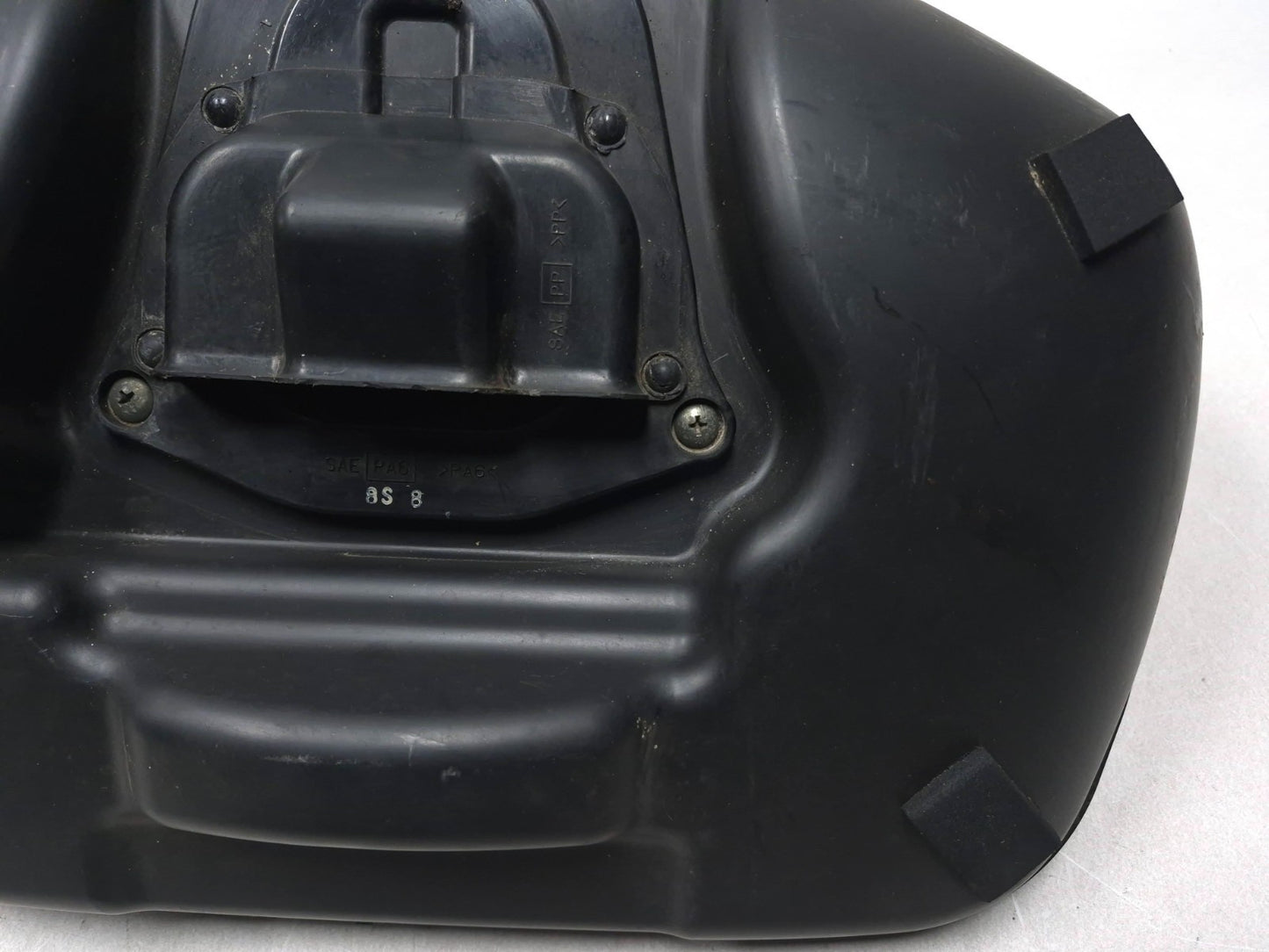 1999 Suzuki Intruder 1500 Air Cleaner Intake Assy OEM