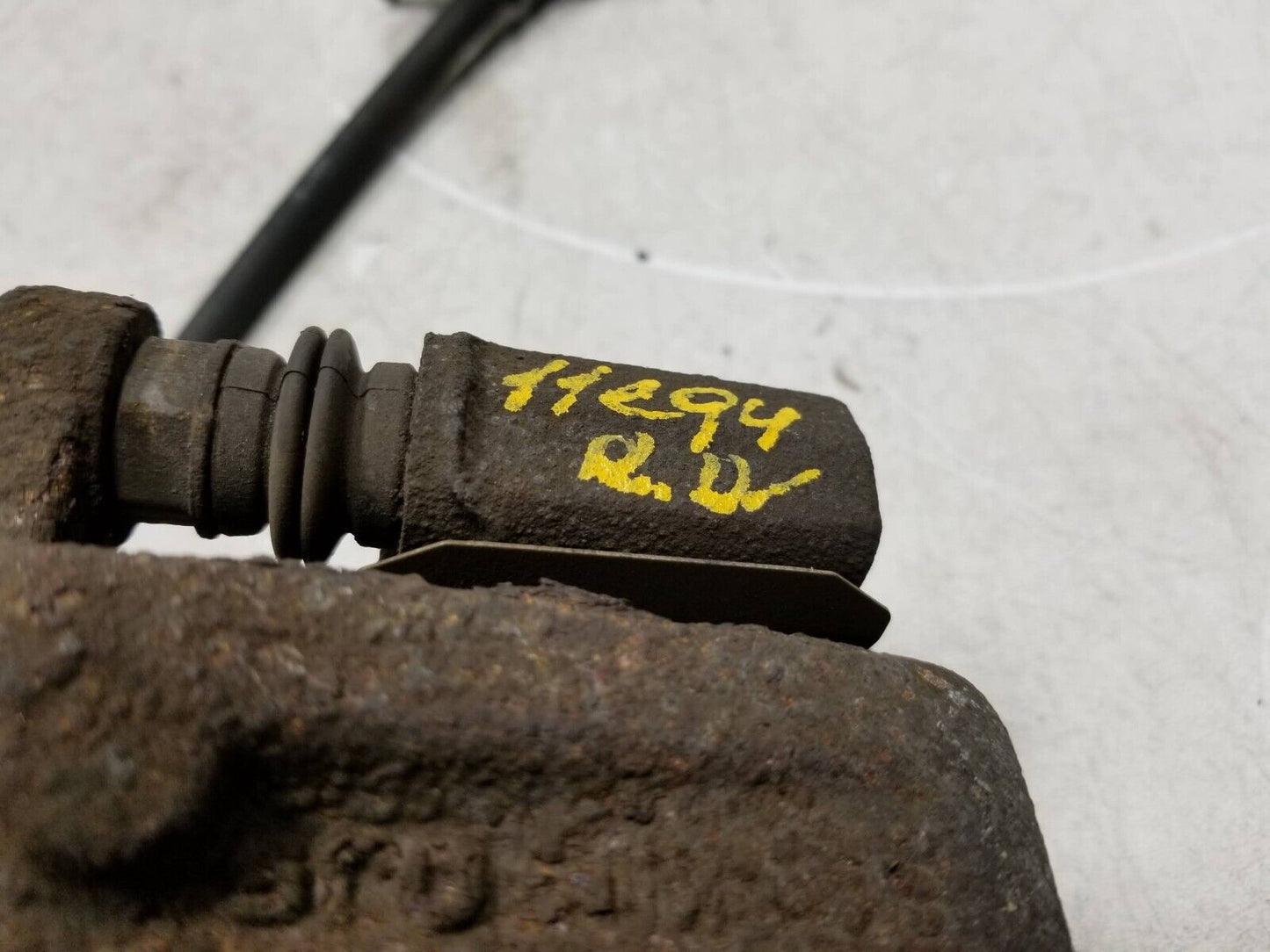 2010 - 2017 Chevrolet Equinox Rear Brake Caliper Left & Right 2.4l OEM