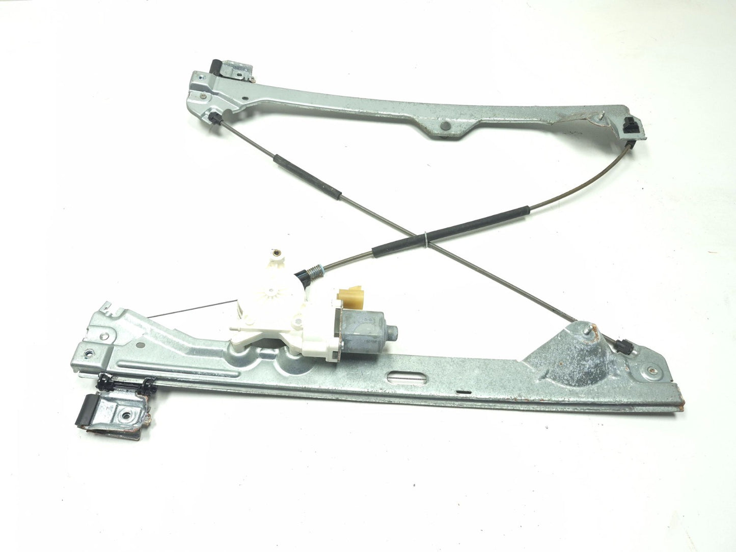 2013 Cadillac Escalade Rear Door Window Regulator & Motor Passenger Side Rh OEM