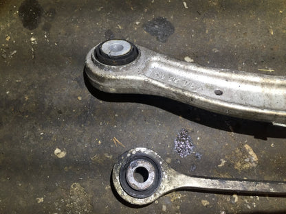 2004 Porsche Cayenne Control Arm Rear Passenger Side Right 4pcs OEM