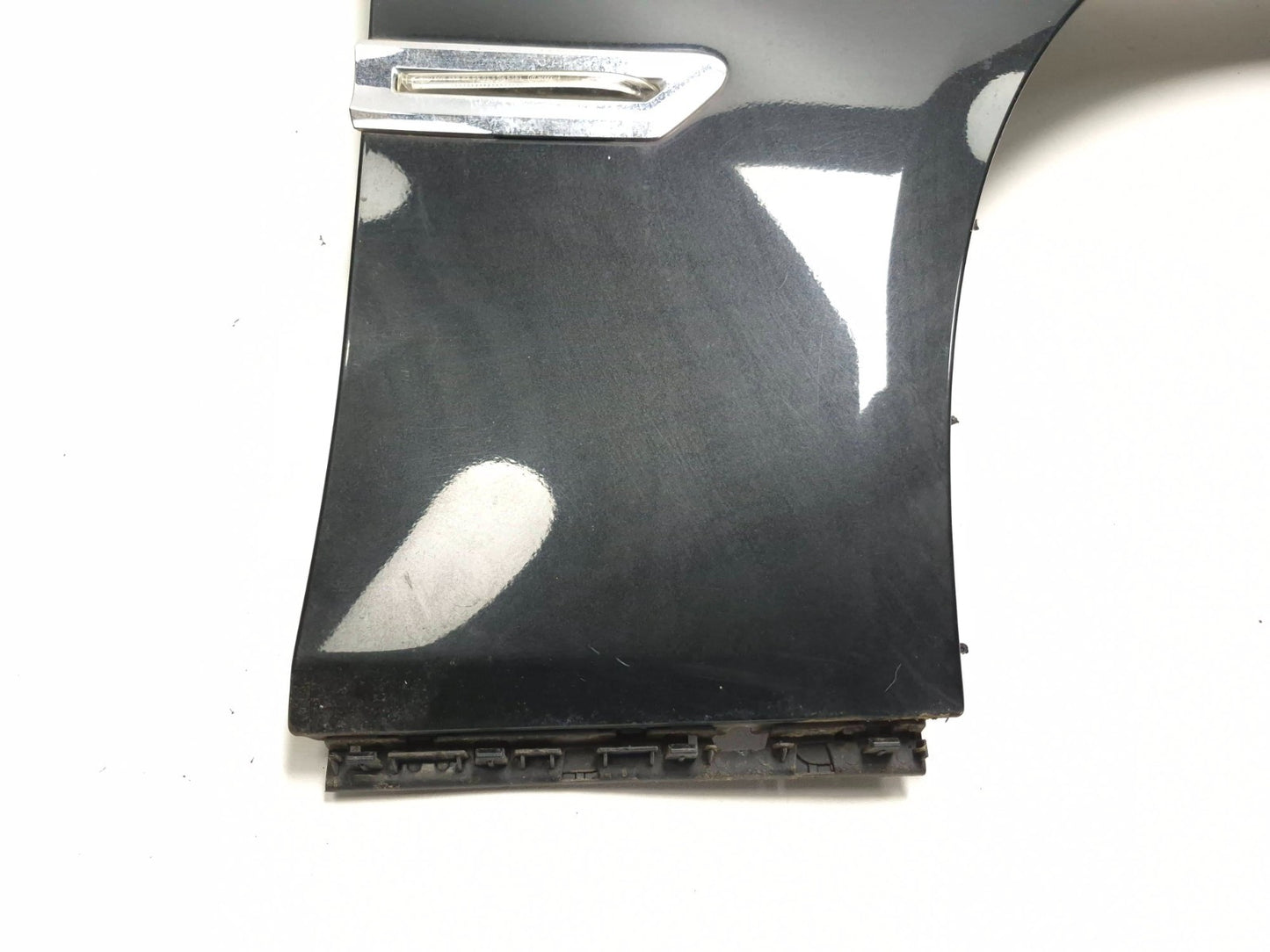 2011 BMW 750li Front Fender Right Passenger Side OEM