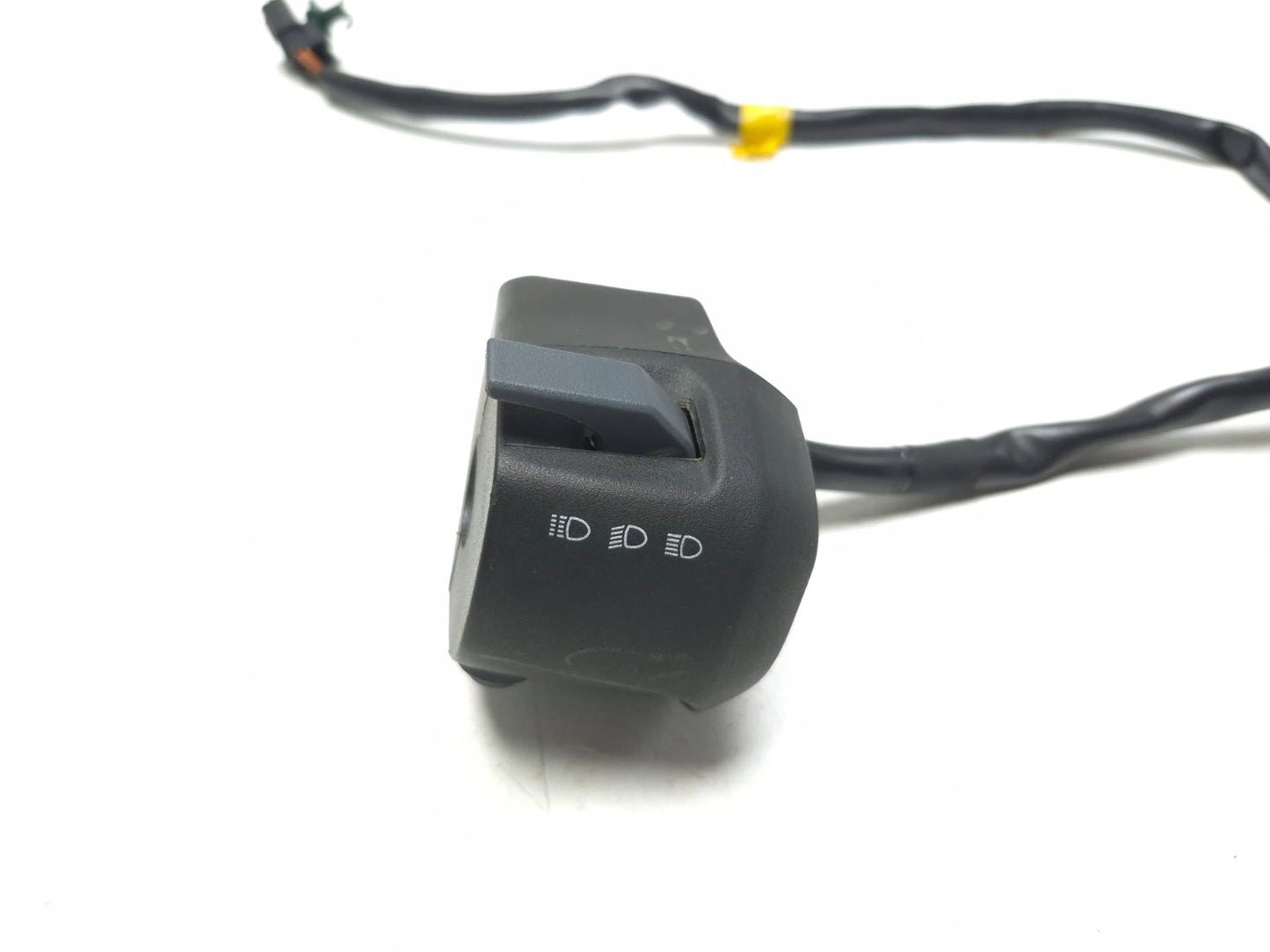 2024 Triumph Speed 400 Left Handlebar Switch OEM