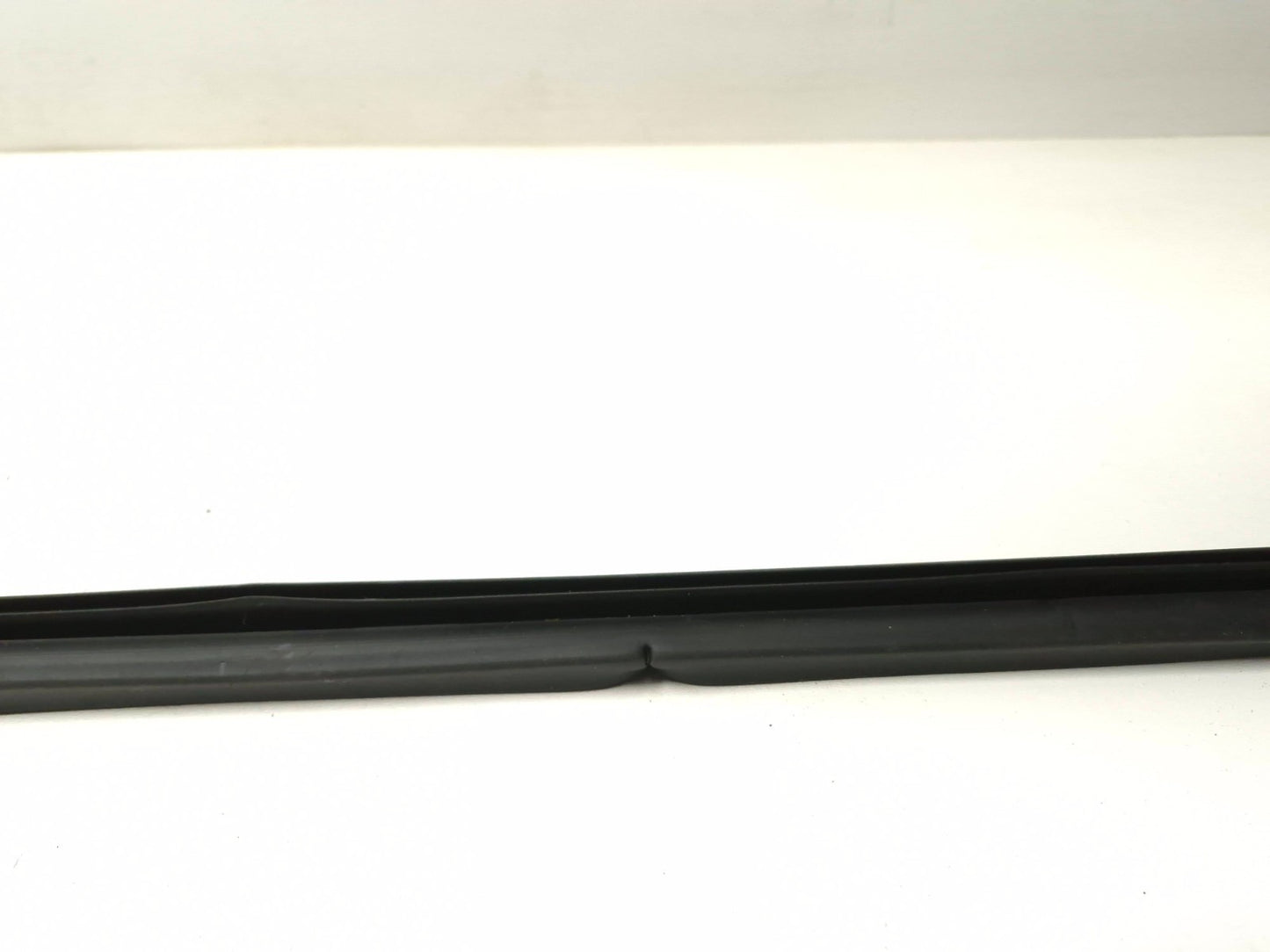 2007 Acura Tl Type-s Rear Door Weatherstrip Seal Left Driver Side Set OEM