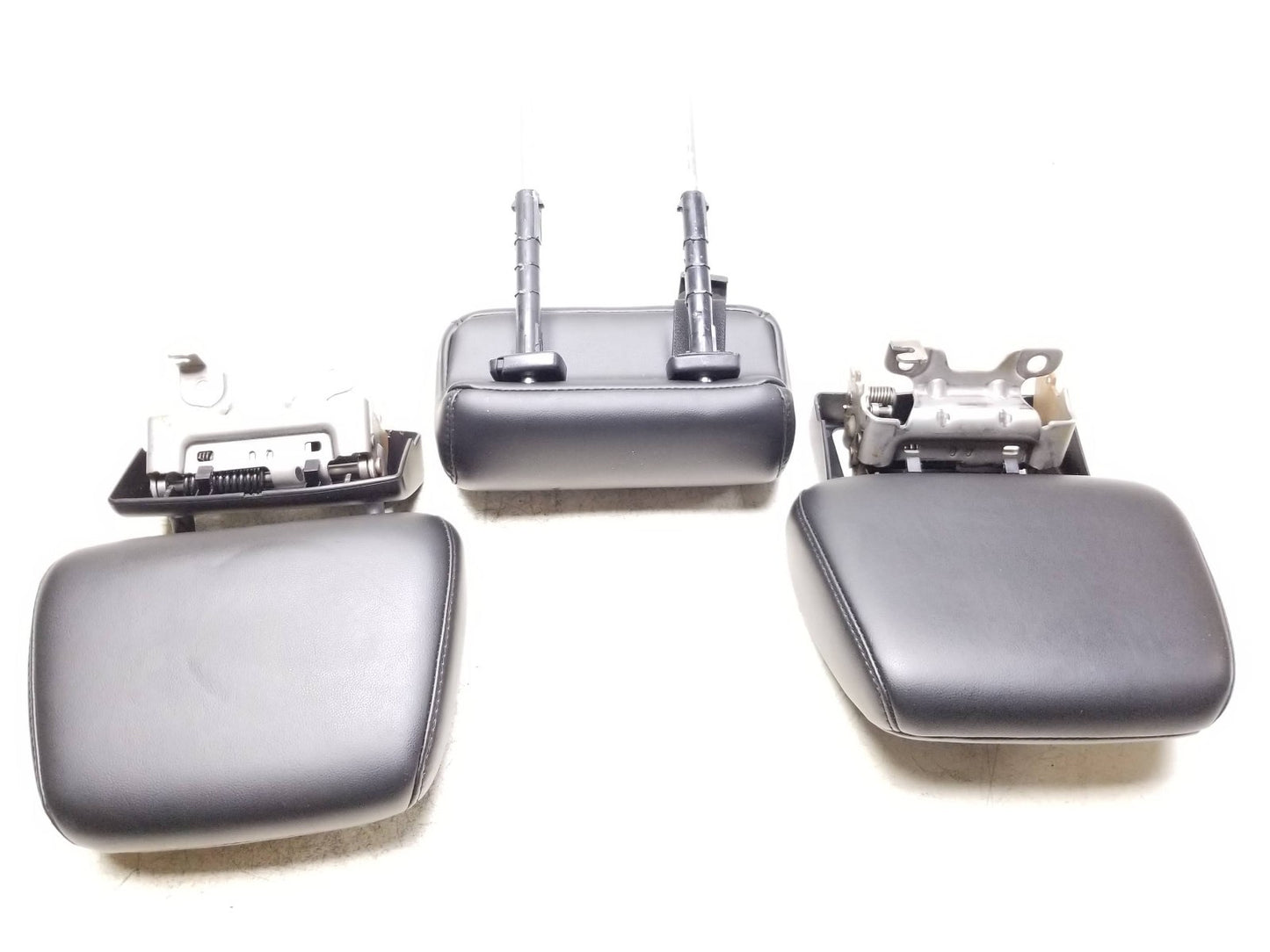 2011 - 2013 Jeep Grand Cherokee Rear Seat Headrest 3 Pcs OEM