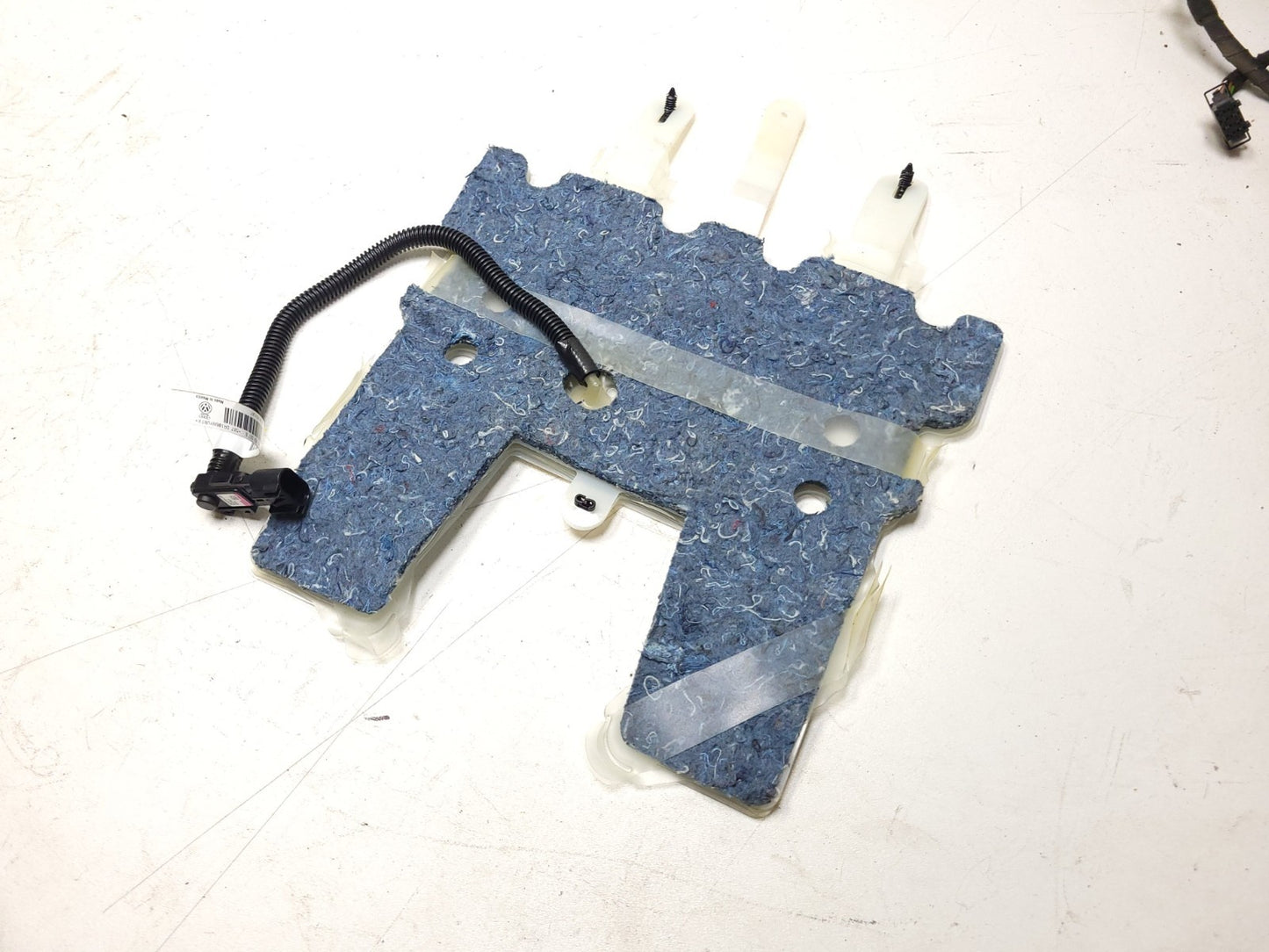 2010 - 2014 VW Golf GTI Front Passenger Seat Occupant Sensor OEM