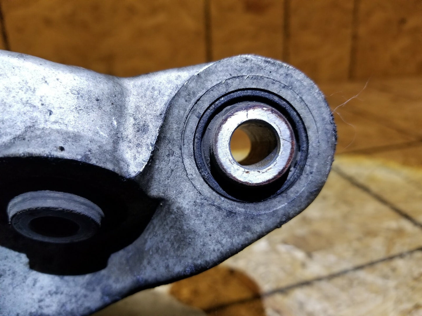 2015 Infiniti Q40 Rear Spindle Knuckle Wheel Hub Right Passenger Side OEM