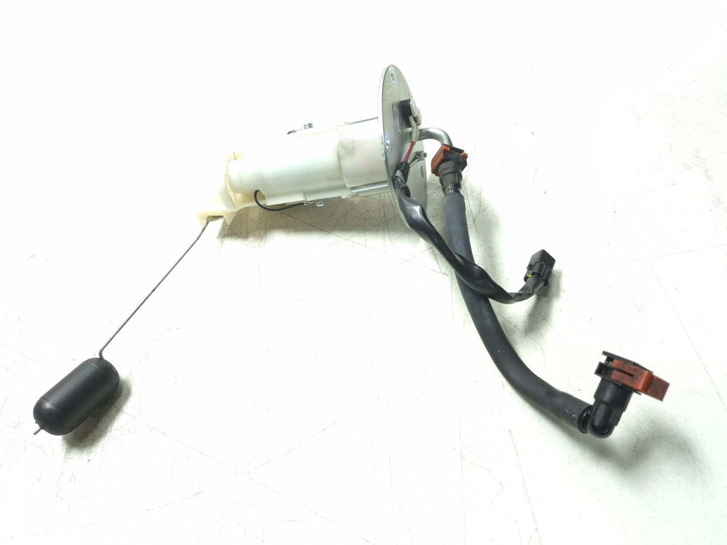 2019 Kawasaki Z400 Er400d Fuel Pump OEM