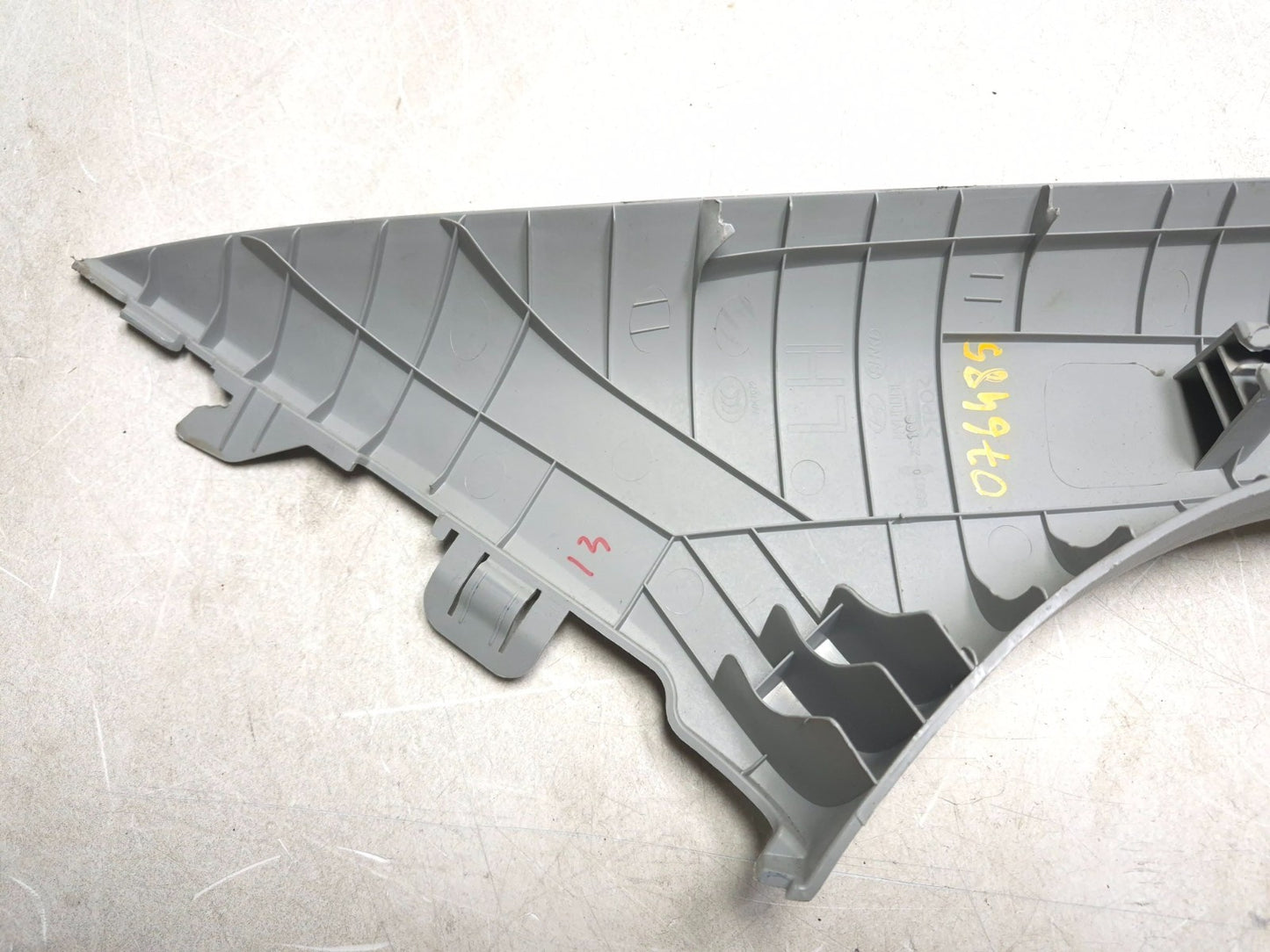 2010 Hyundai Tucson Front Right & Left Pillar Cover Trim Pair OEM