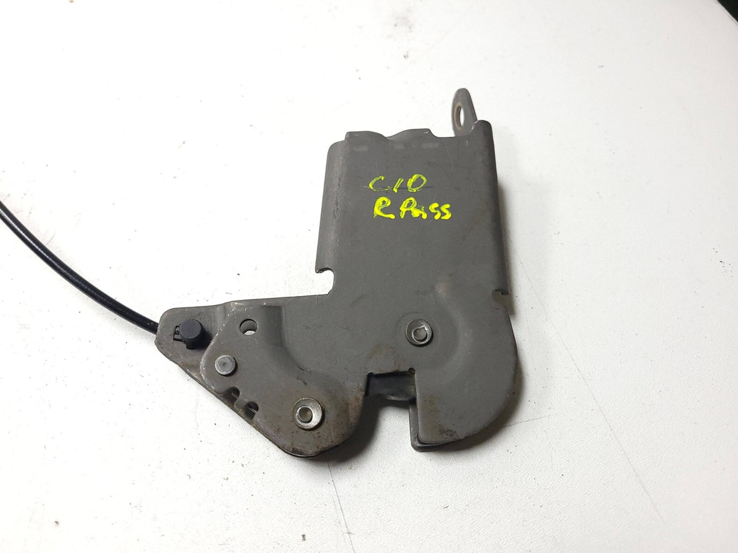 2010 - 2014 Chevrolet Suburban Folding Seat Latch Assembly Rear OEM