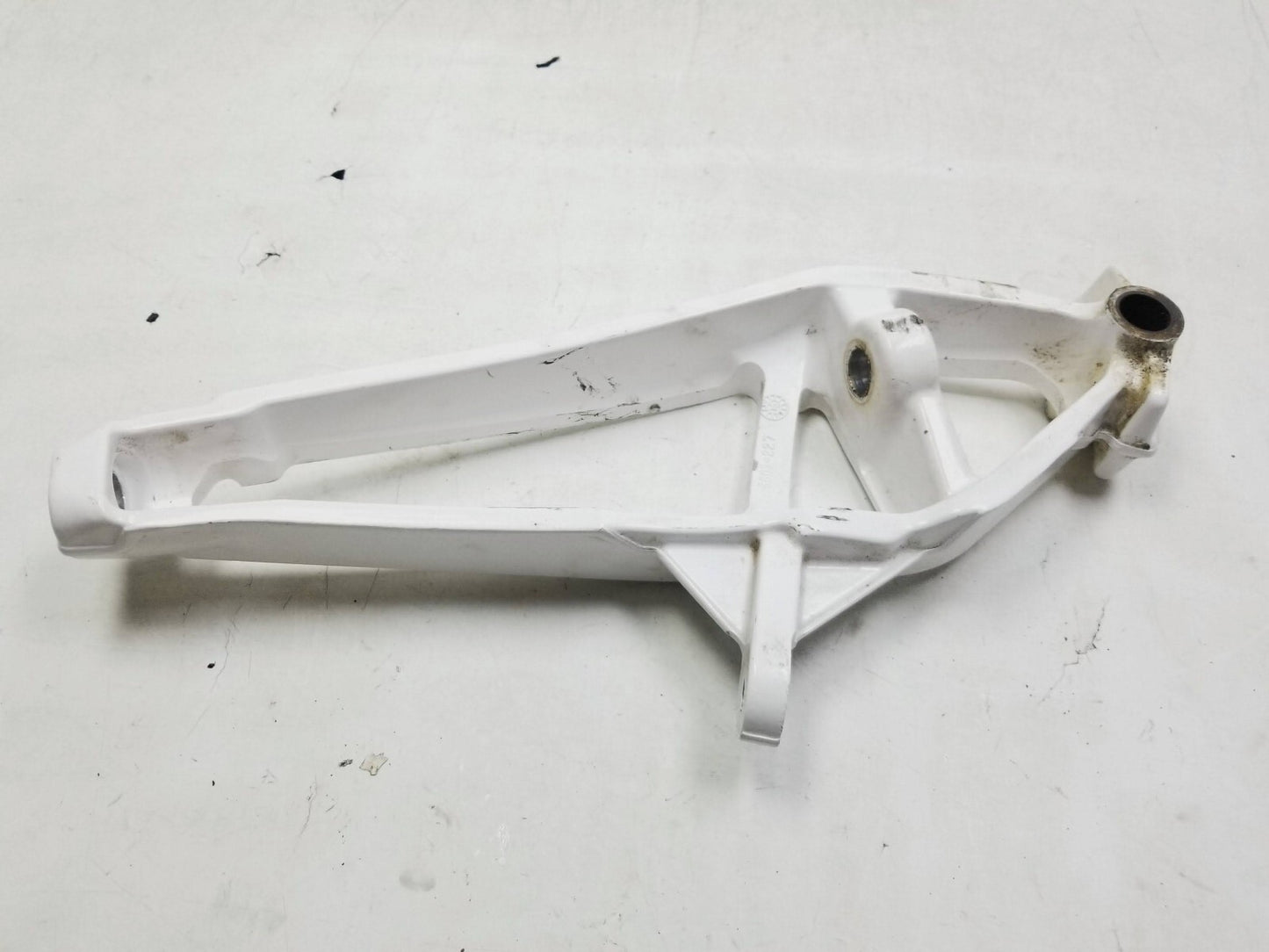2016 - 2017 Arctic Cat Zr 8000 137" Front Arm Spindle Knuckle Left & Right OEM