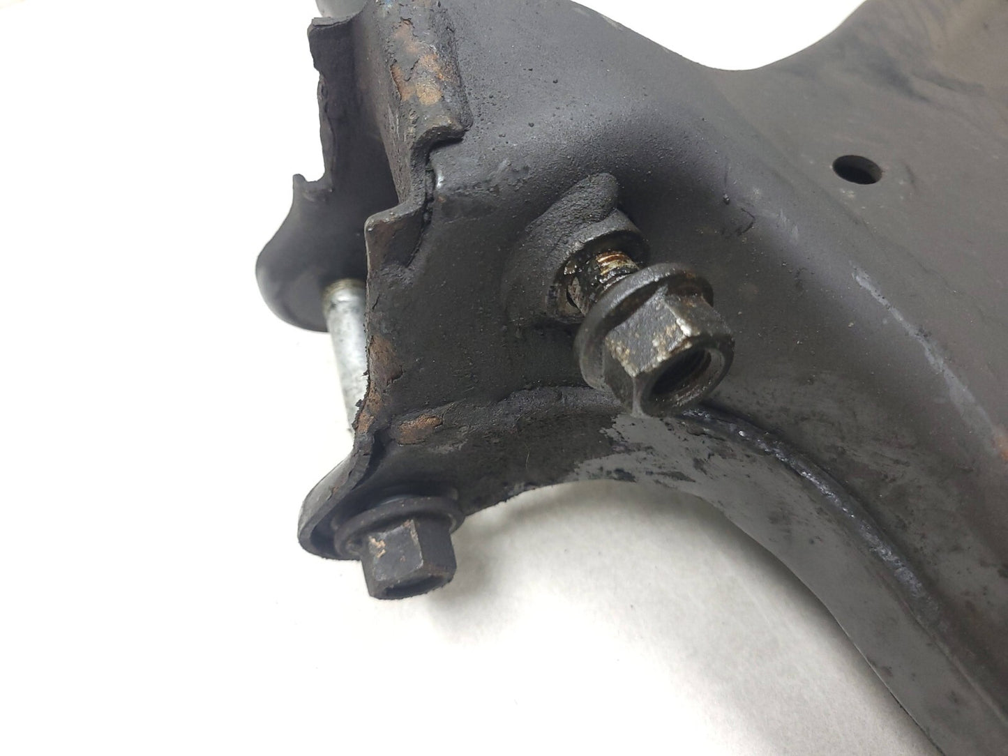 2007 Range Rover Rear Lower Control Arm Right Passenger Side OEM
