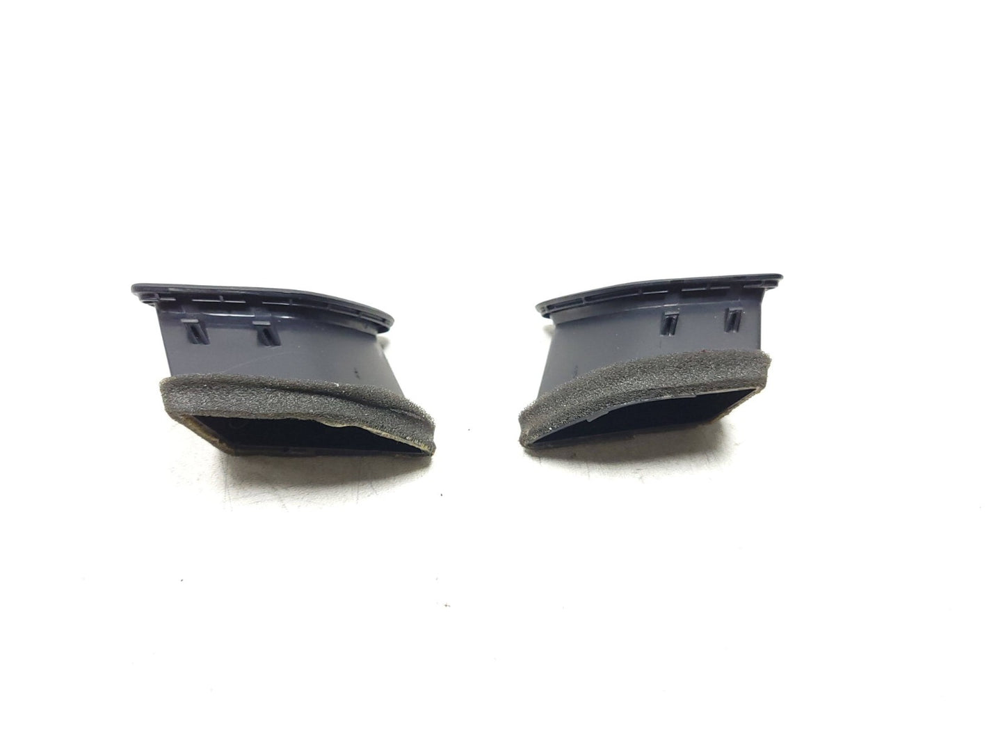 09-12 Hyundai Genesis Dash Defroster Air Vent 973843m000 OEM
