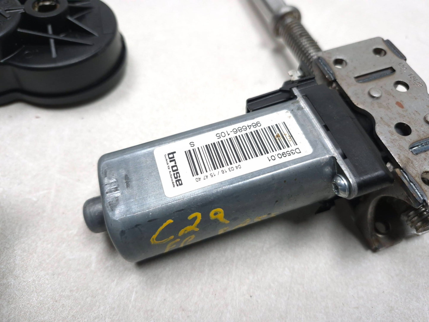 2017 Jaguar Xe Front Right Passenger Seat Power Motor 4pcs OEM