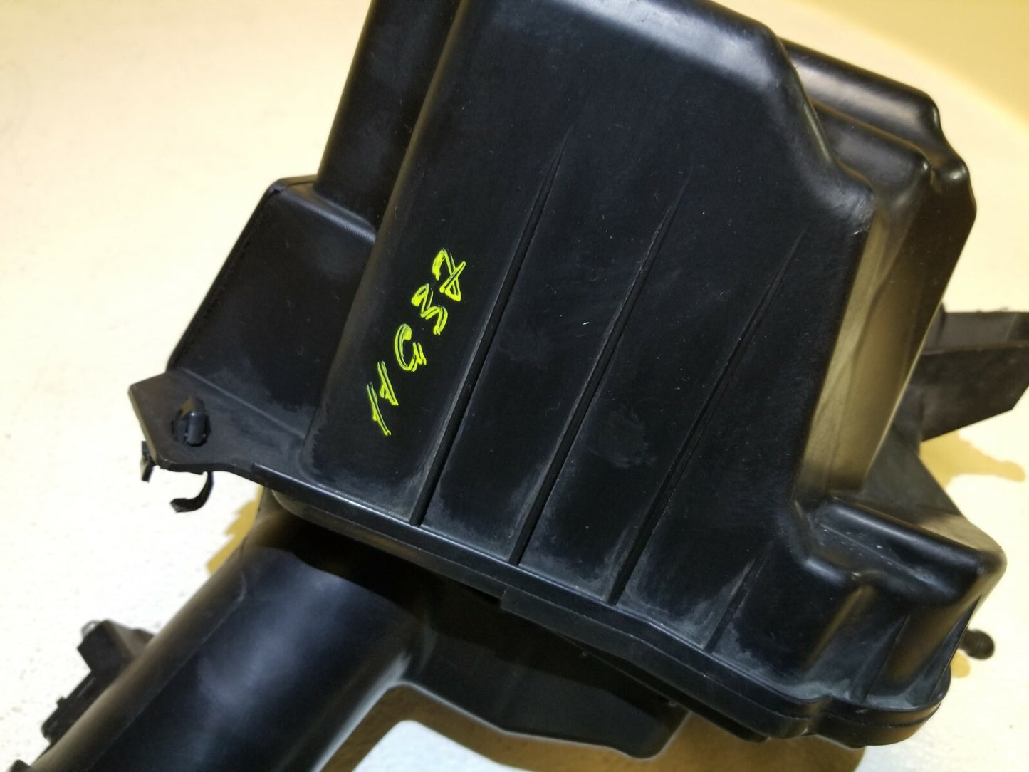 2011 Infiniti G37 Air Cleaner Box OEM