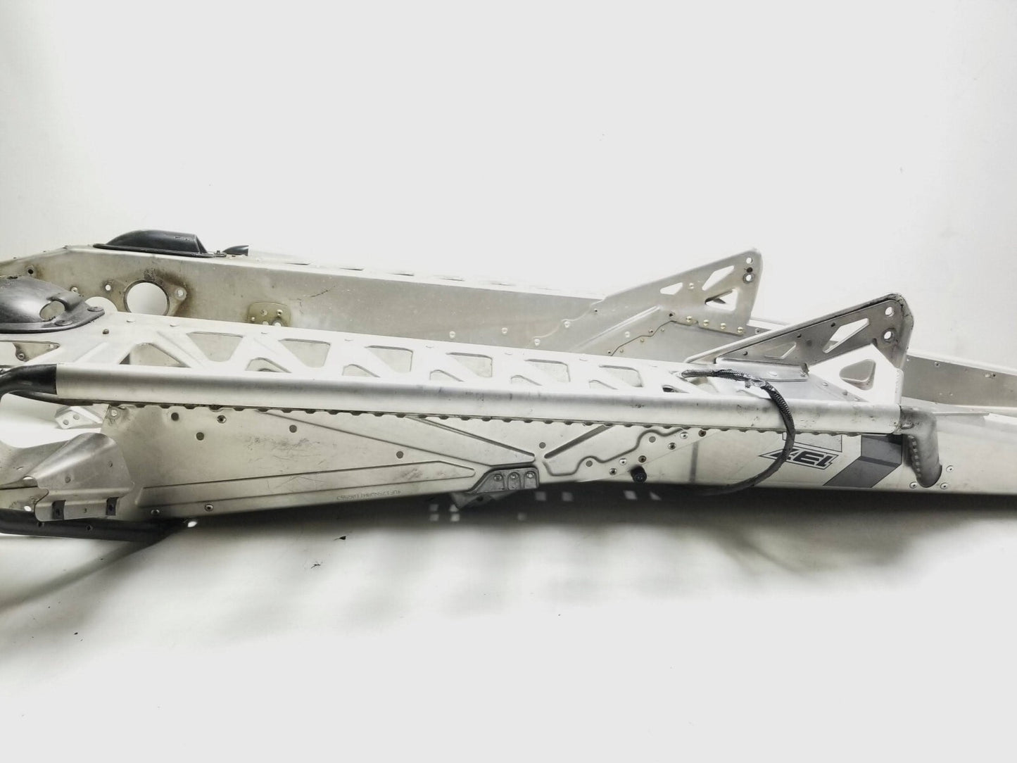 2016 - 2017 Arctic Cat Zr 8000 137" Frame Chassis Tunnel OEM