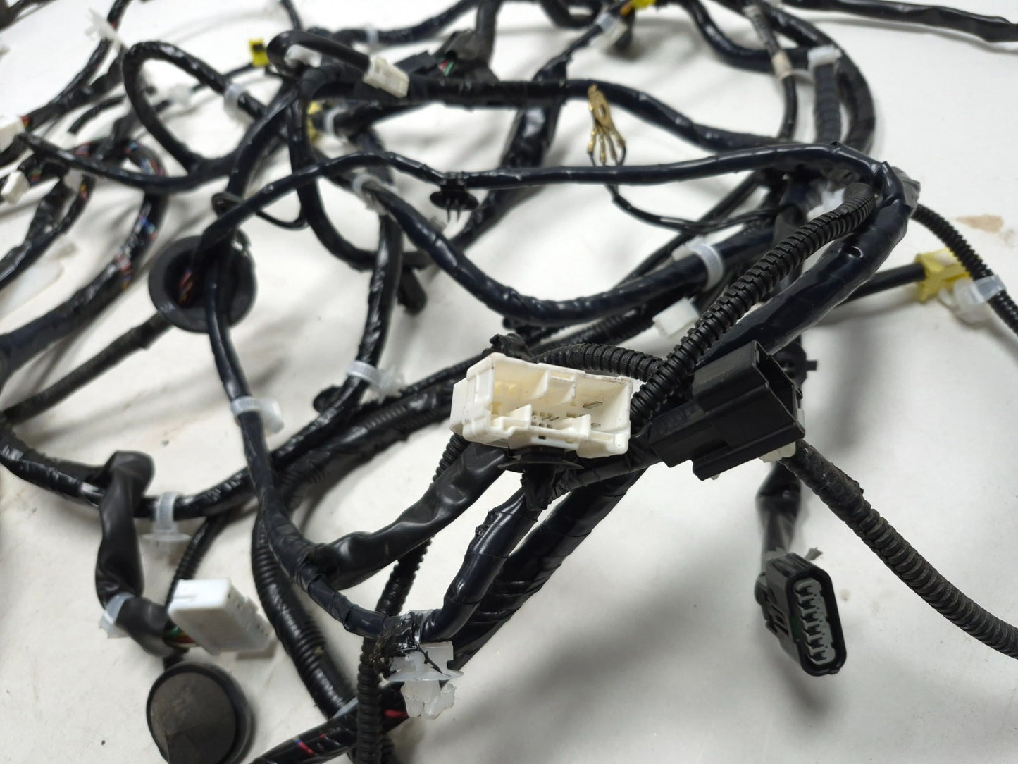 2015 Nissan Juke Interior Wire Harness OEM