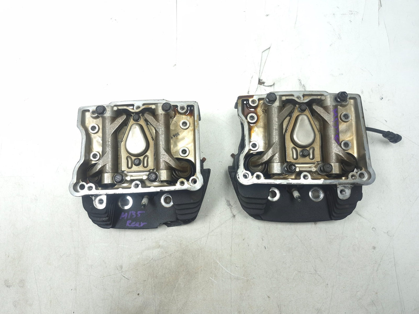 2016 Harley Davidson Dyna Street Bob Fxdb Cylinder Head Front & Rear 103 OEM