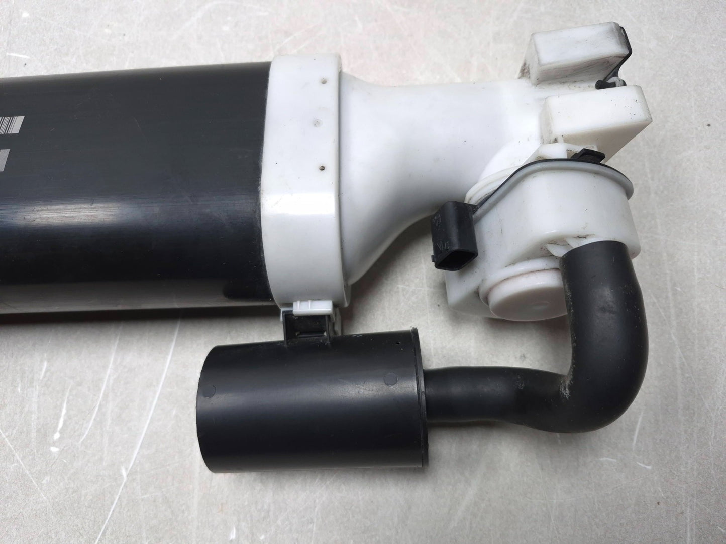 2018 Chrysler 300 Rear Sway Bar Stabilizer OEM