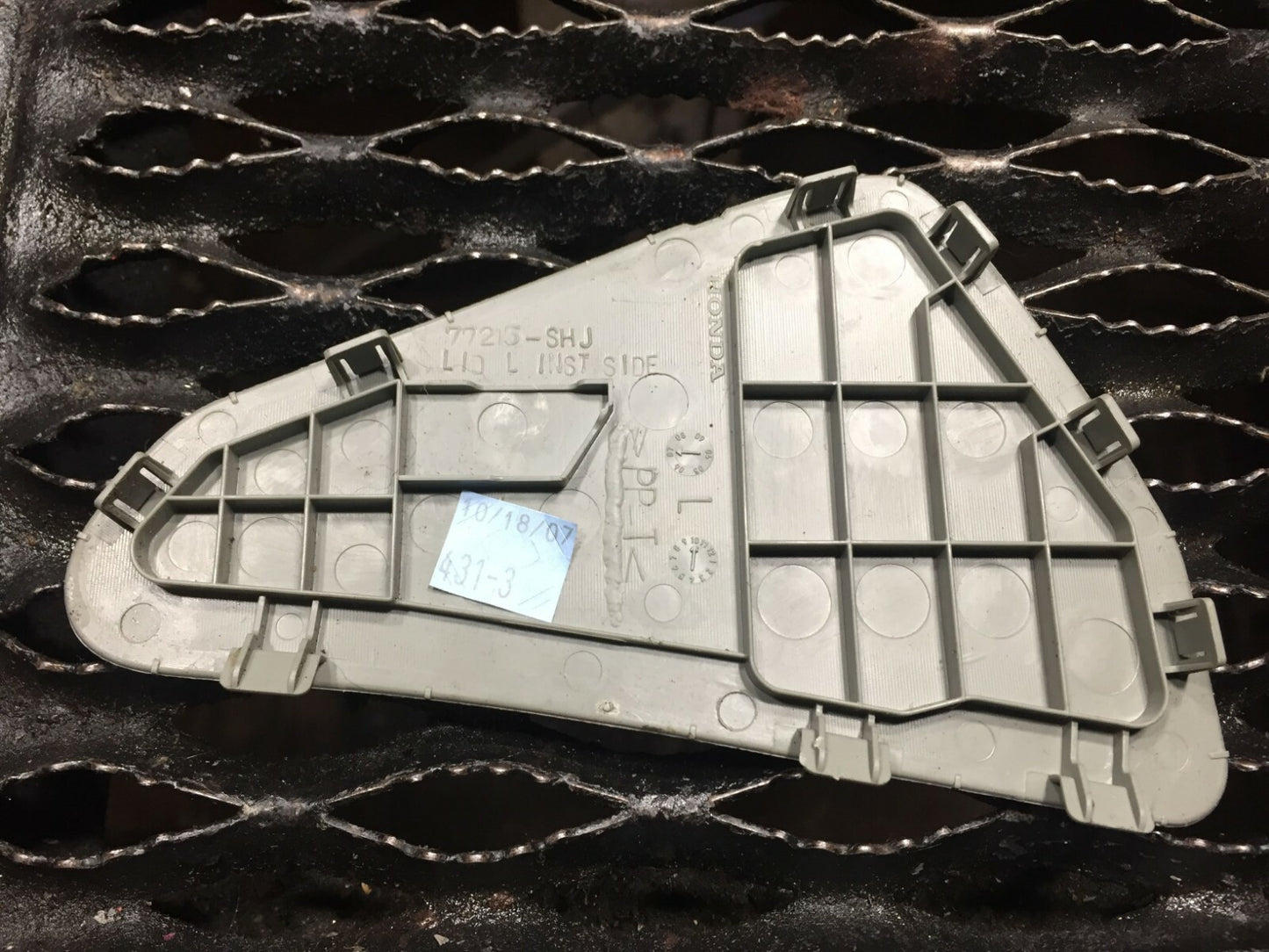 08 09 10 Honda Odyssey Front Left Driver Side Dash Cover Trim OEM D43