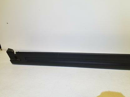 2009 Range Rover Sport Rocker Panel Skirt Molding Right Passenger Side OEM