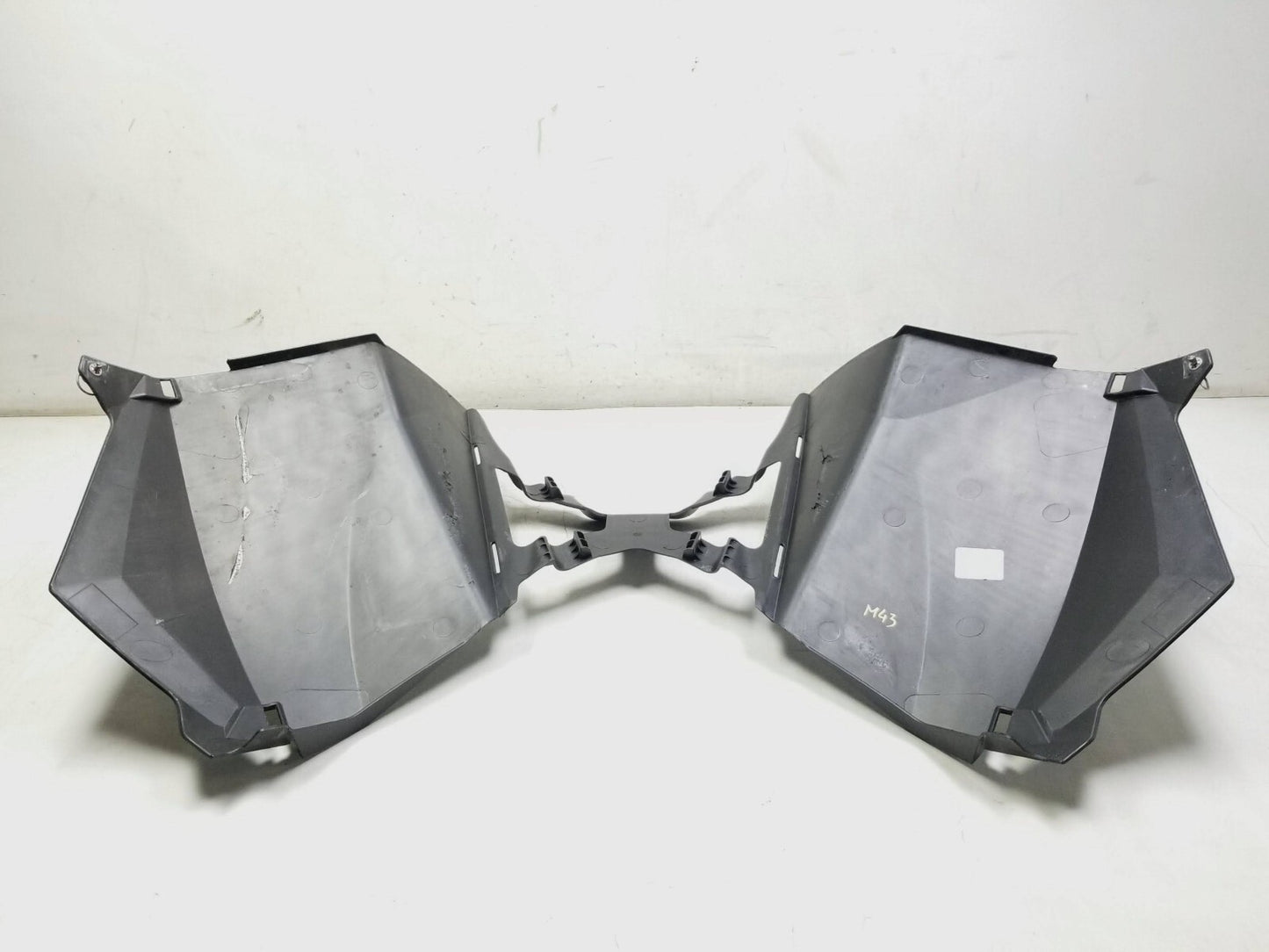 2016 - 2017 Arctic Cat Zr 8000 137" Console Lower Panel OEM