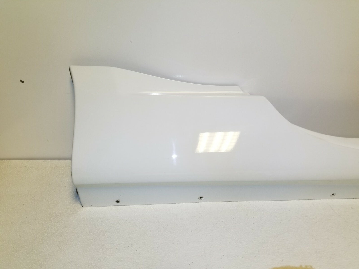 2012 Mitsubishi Eclipse Skirt Rocker Panel Molding Right Passenger Side OEM