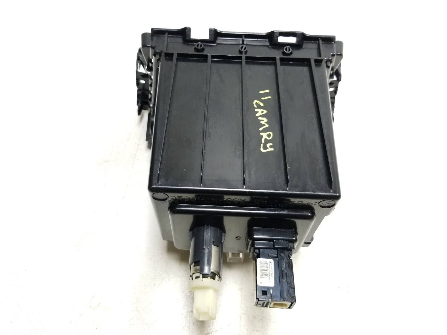 2007 - 2011 Toyota Camry Center Console Storage Compartment Cubby OEM