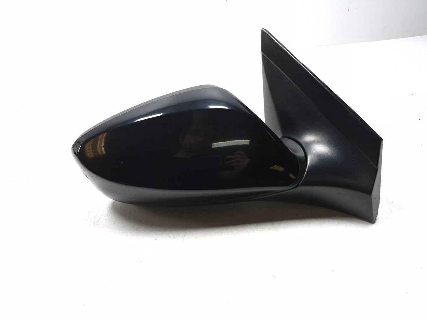 2014 Hyundai Accent Passenger Side Right Door Mirror OEM
