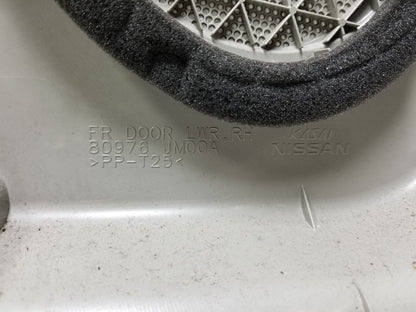 08-14 Nissan Rogue Door Panel Trim Front Passenger Side Right OEM ✅