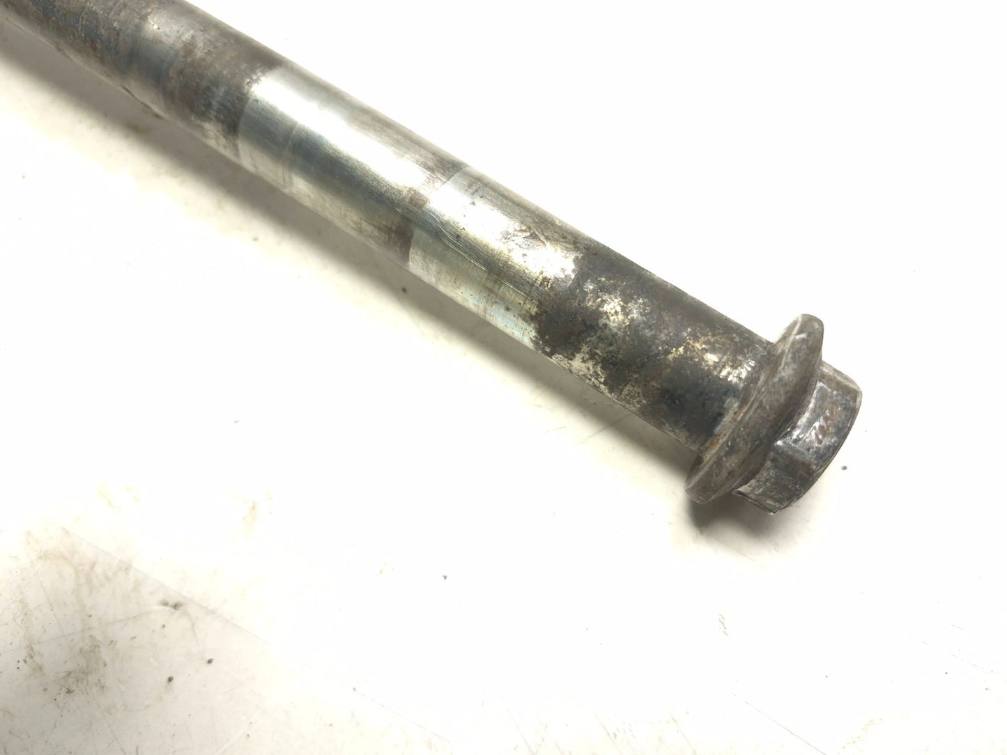 1997 Honda Magna Vf750 Wheel Axle Front & Rear OEM