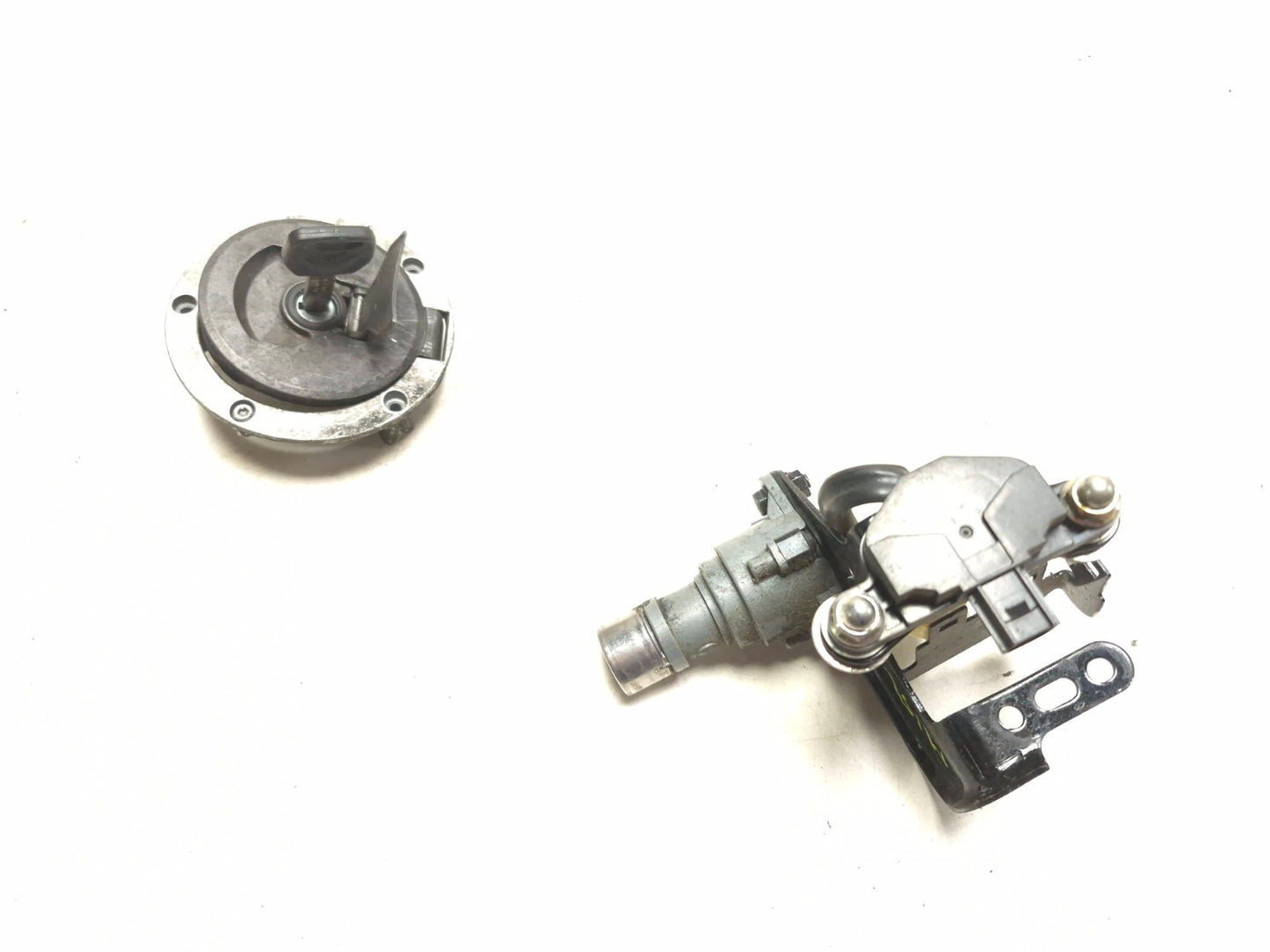 2017 Honda Cmx300 Rebel Ignition Lock Switch & Fuel Cap Lock OEM