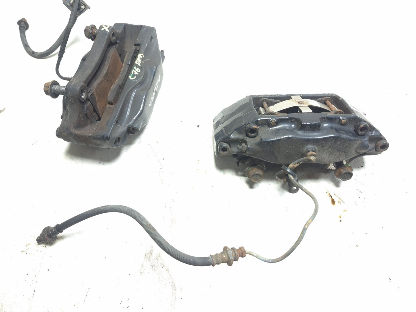 2008 Acura Tl Type-s Front Brake Caliper Left & Right Pair OEM