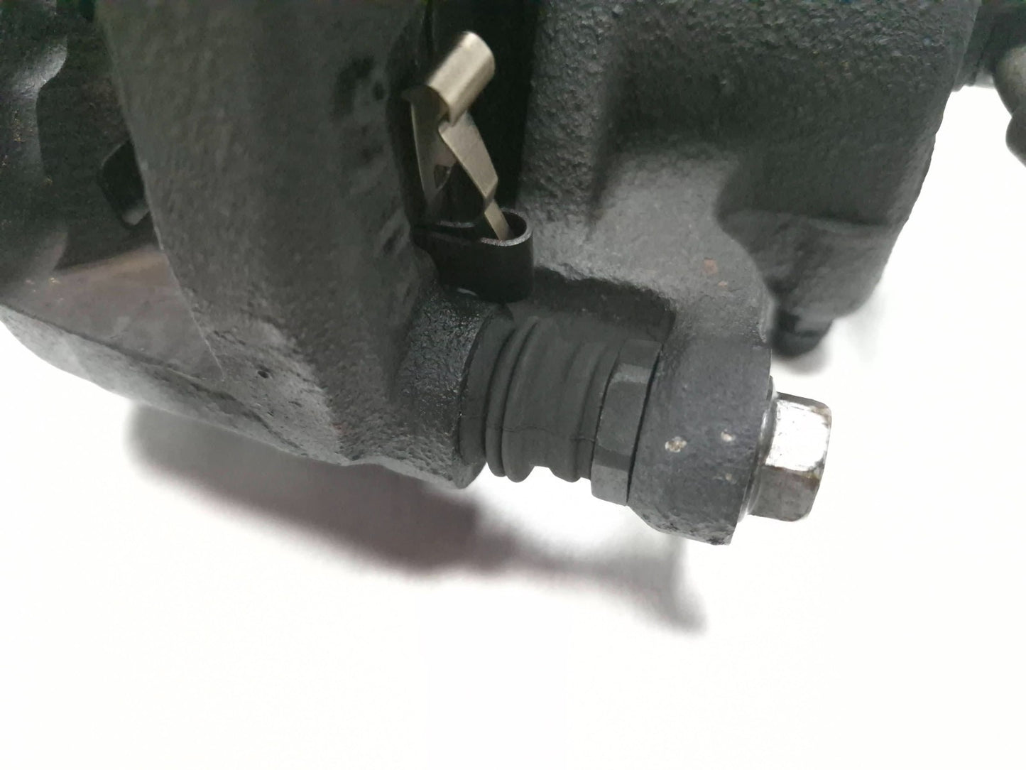 2011 Nissan Juke Brake Caliper Front Left & Right Pair OEM