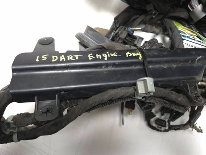 2015 Dodge Dart Engine Bay Wire Harness & Fuse Box 2.4l OEM