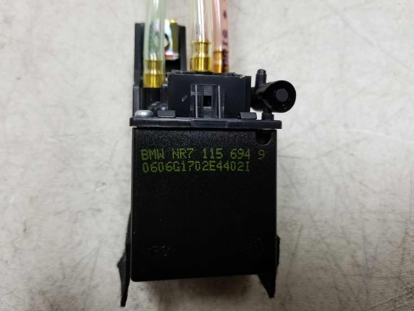 2004 - 2006 BMW X3 E46/53 Seat Lumbar Support Front Passenger Side Right OEM