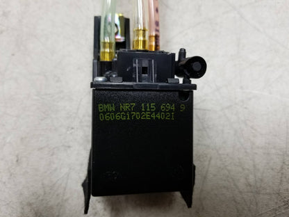 2004 - 2006 BMW X3 E46/53 Seat Lumbar Support Front Passenger Side Right OEM