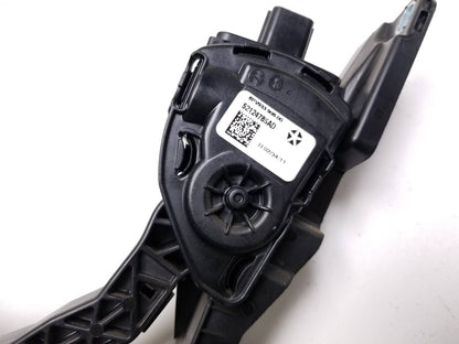2011 - 2013 Jeep Grand Cherokee Accelerator Pedal OEM