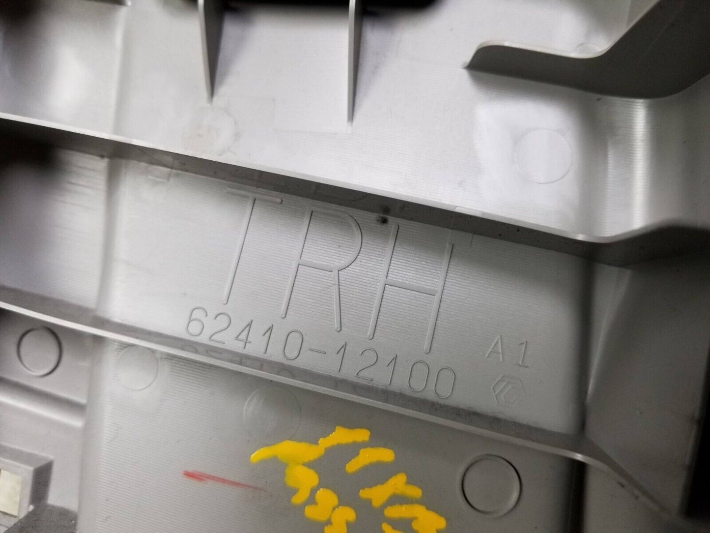 08 - 15 Scion Xb Upper B Pillar Trim Belt Cover Left Right Pair OEM