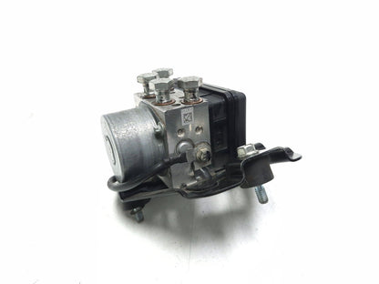 2017 Ktm 390 Duke ABS Brake Pump Module OEM