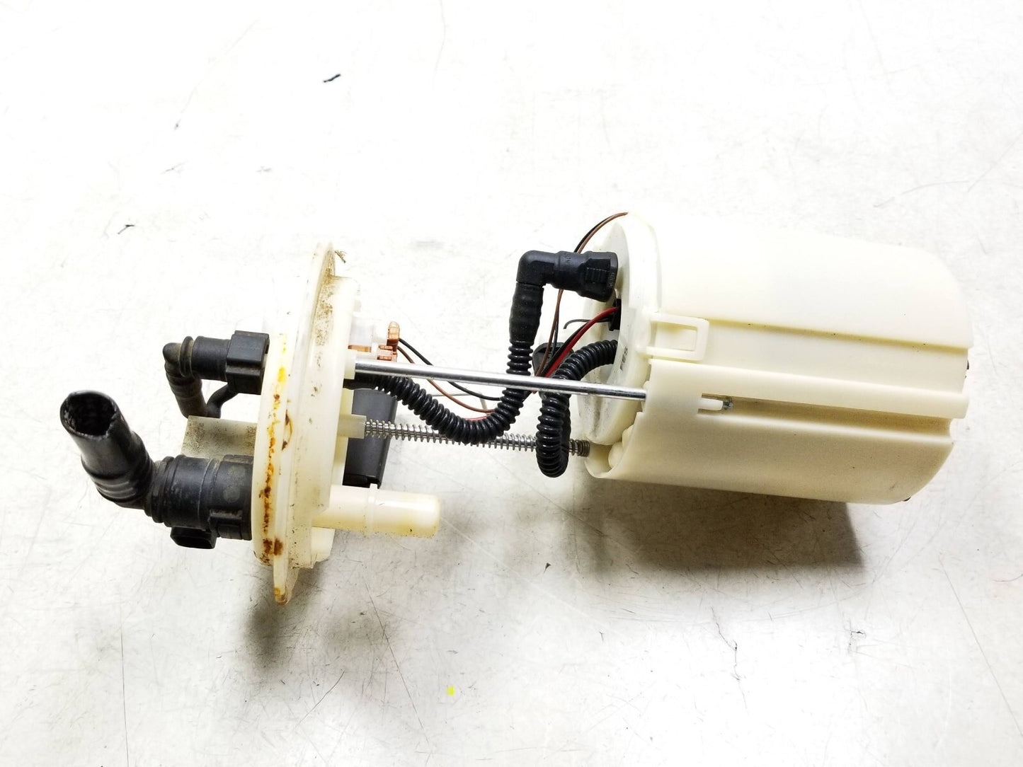 2010 - 2011 Kia Sportage Fuel Pump OEM