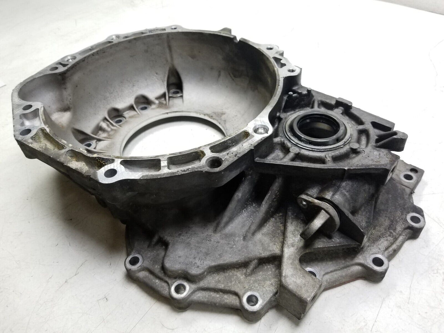 06 07 08 09 10 Hyundai Sonata Automatic Transmission Bell Housing OEM